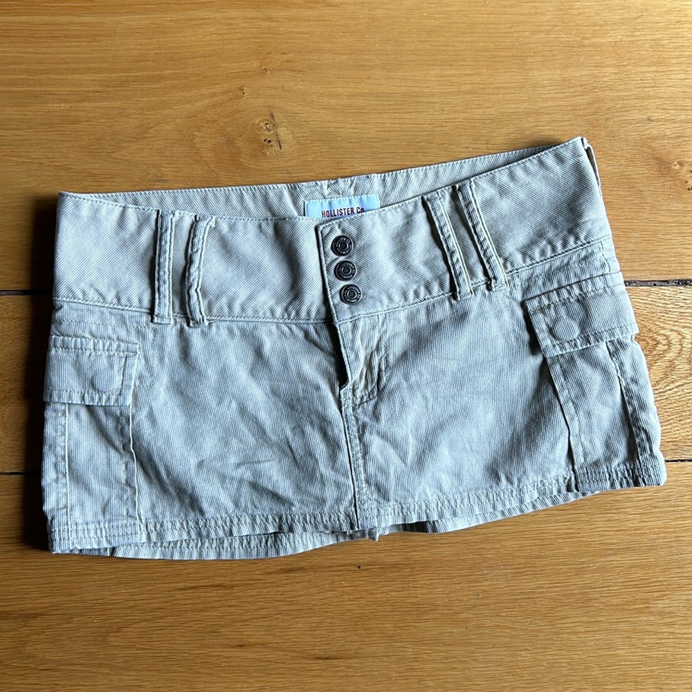 Hollister mini skort